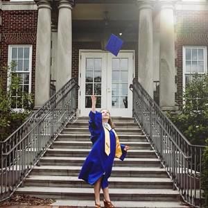 Meet your Posher, Madison